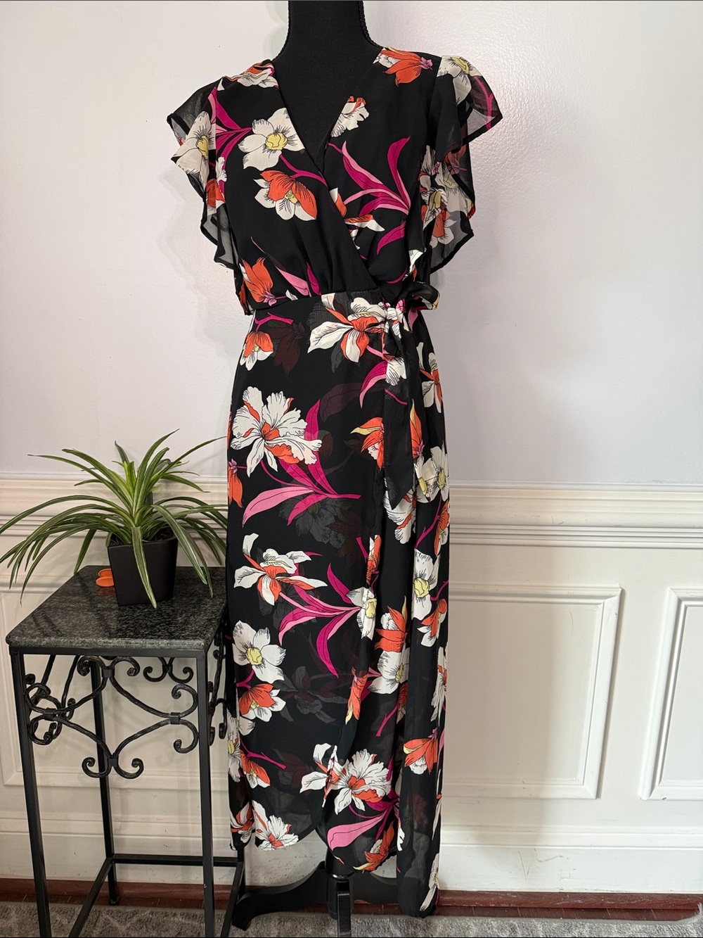 ❤️ NWOT Japna Black Pink Orange Floral Wrap Look Ruffle Sleeve Maxi Dress M